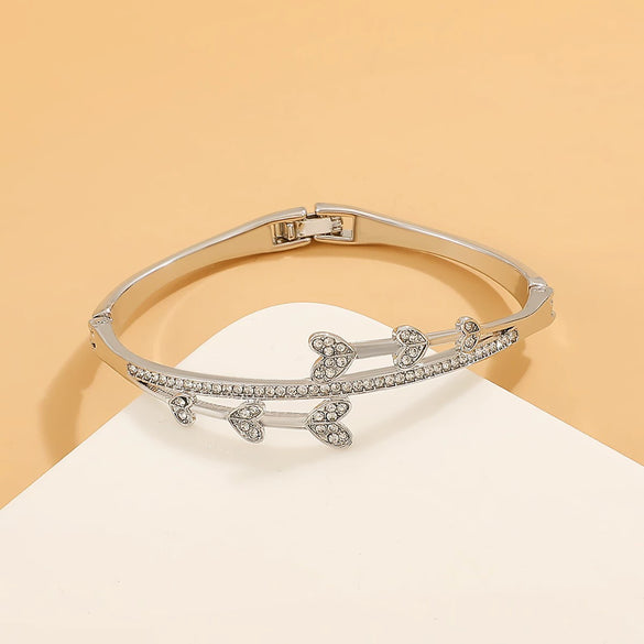 Zinc Alloy Animal Style Electroplated Open Bracelet For Women