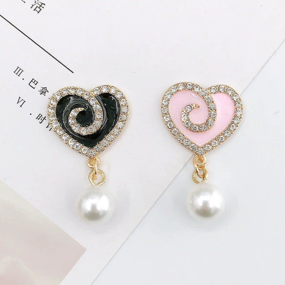 Zinc Alloy Dripping Oil Love Pendant Jewelry Accessories