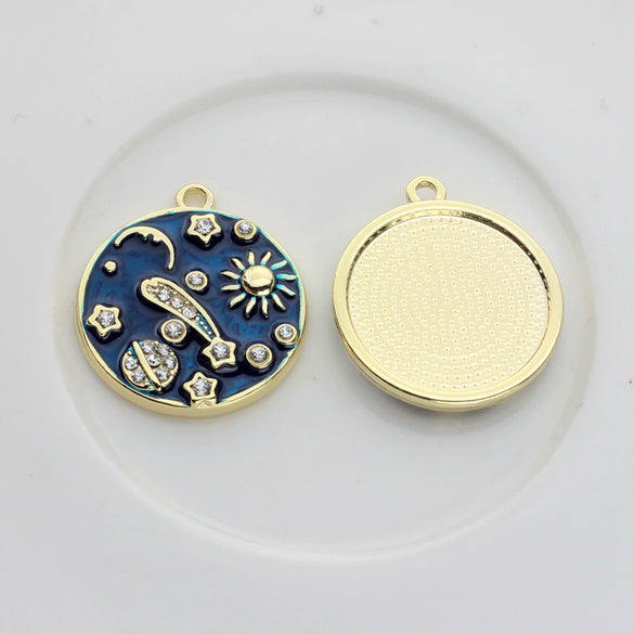 Zinc Alloy Star And Moon Round Coin Pendants With Dripping Oil Finish For Diy Jewelry Making Accessories