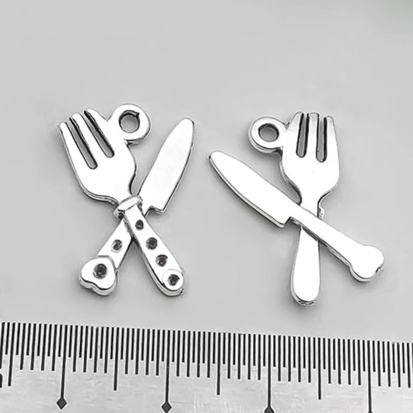 Zinc Alloy Tableware Pattern Retro Ancient Style Electroplated Pendant Jewelry Accessories