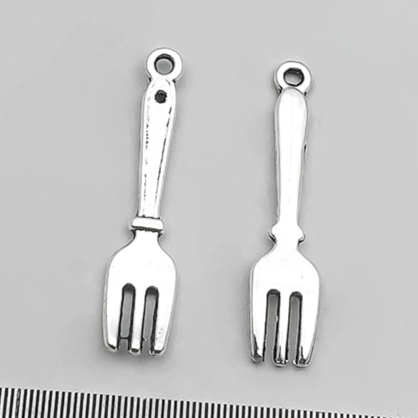 Zinc Alloy Tableware Pattern Retro Ancient Style Electroplated Pendant Jewelry Accessories